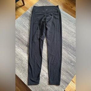 3 Med high rise Old Navy Active Cotton athletic leggings. Black, dk gray, & navy